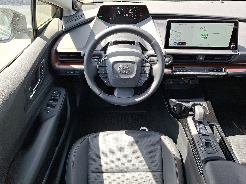 2024 Toyota Prius Prime Premium 7
