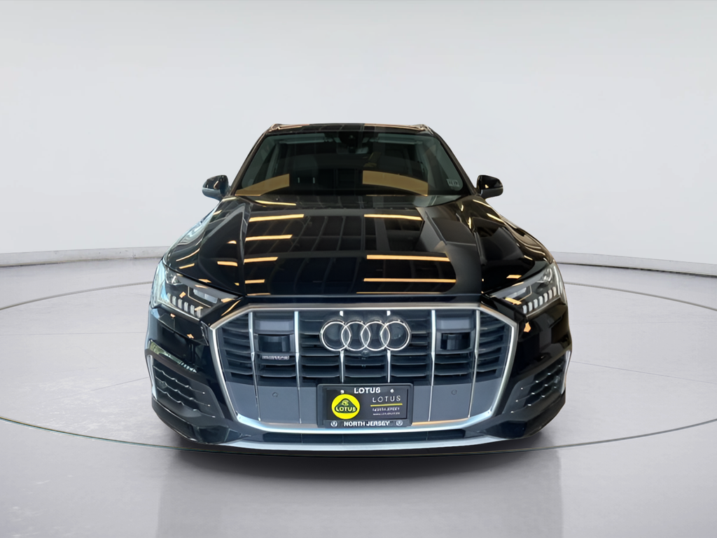 2024 Audi Q7 45 Premium Plus quattro Tiptronic's photo