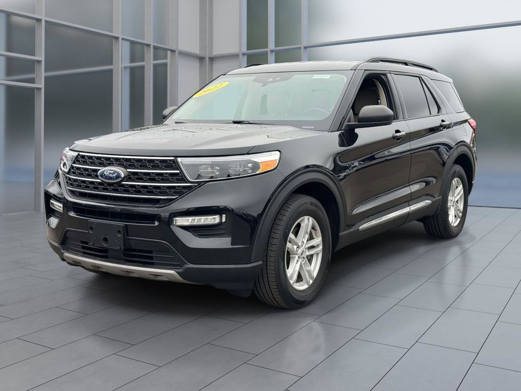 2022 Ford Explorer XLT AWD