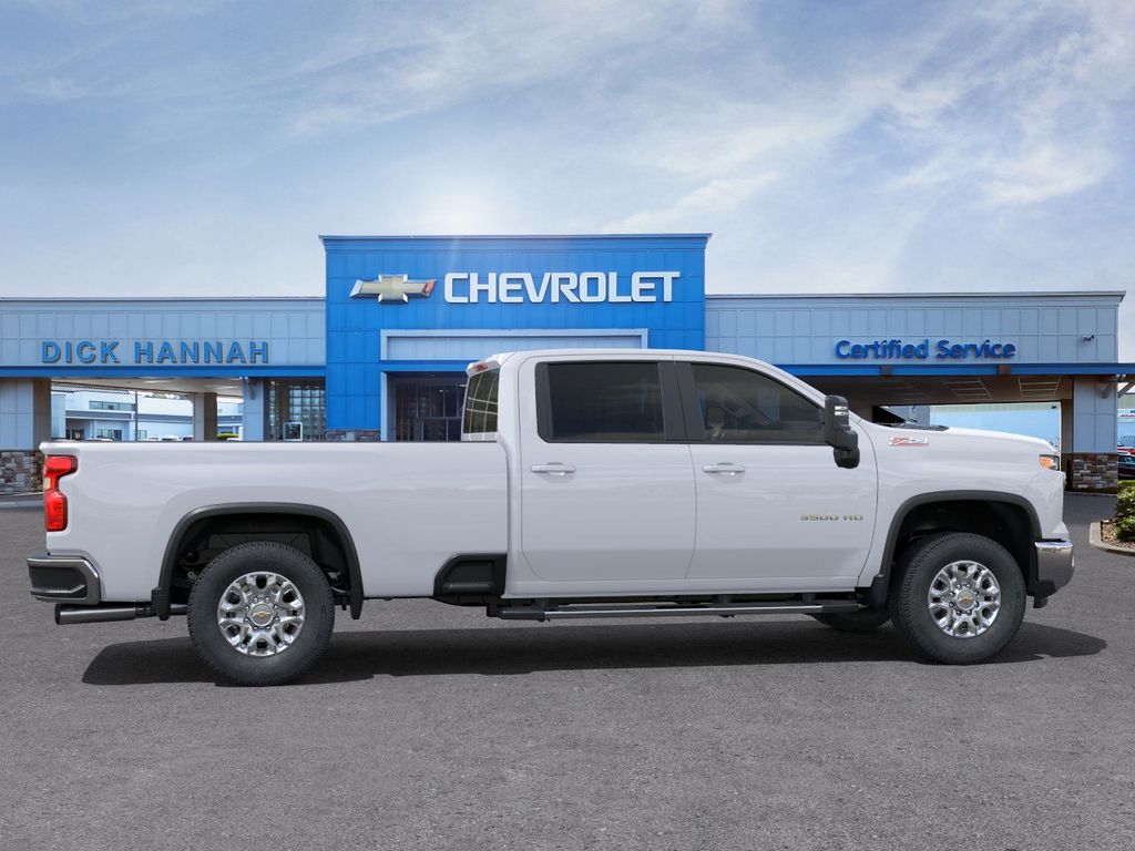2025 Chevrolet Silverado 3500HD LT