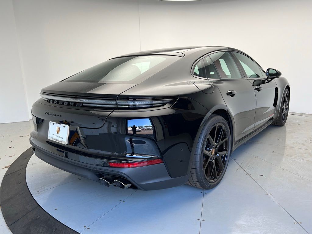 Thumbnail: 2025 Porsche Panamera - 24