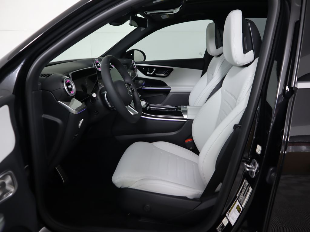 Thumbnail: 2026 Mercedes-Benz GLC - 21