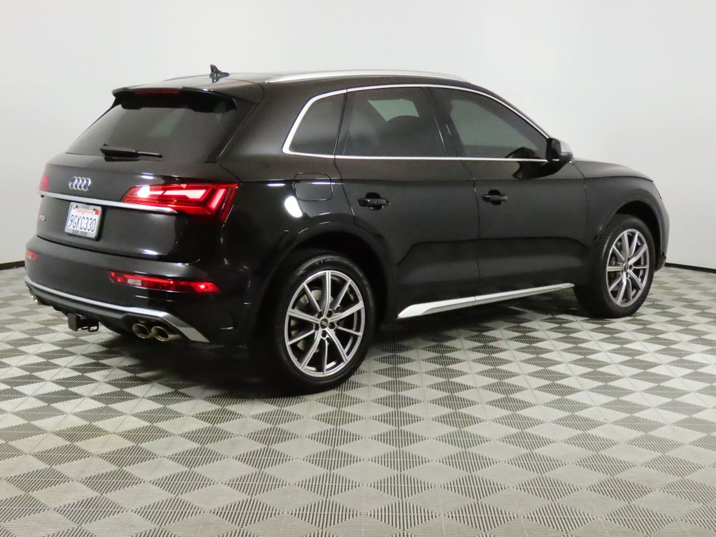 Thumbnail: 2023 Audi SQ5 - 5