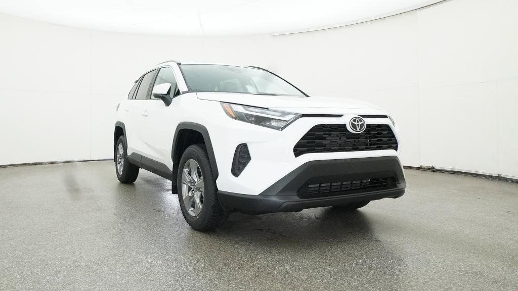 Thumbnail: 2025 Toyota RAV4 - 29