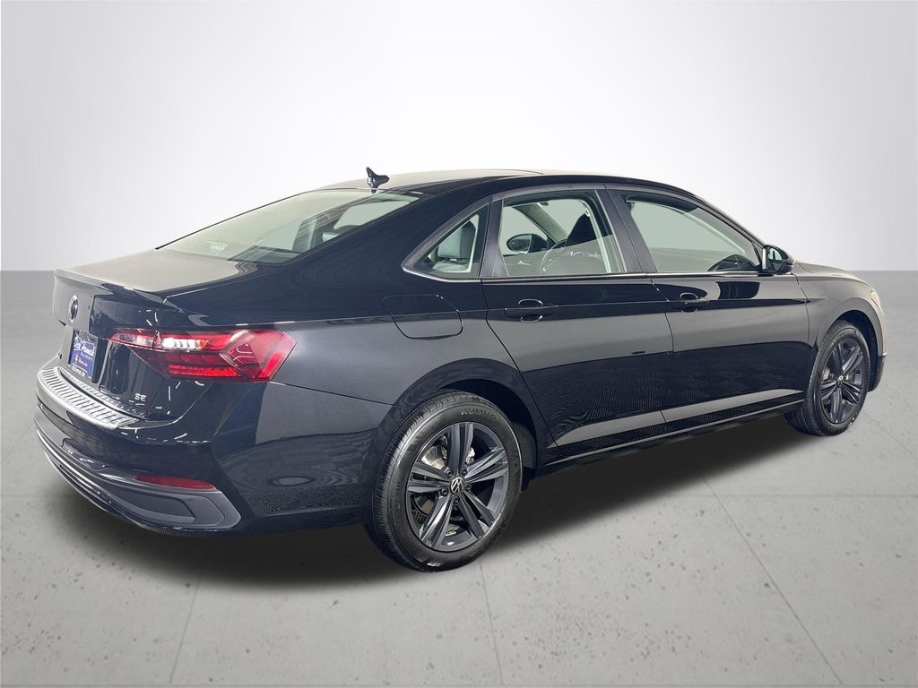 2024 Volkswagen Jetta 1.5T SE