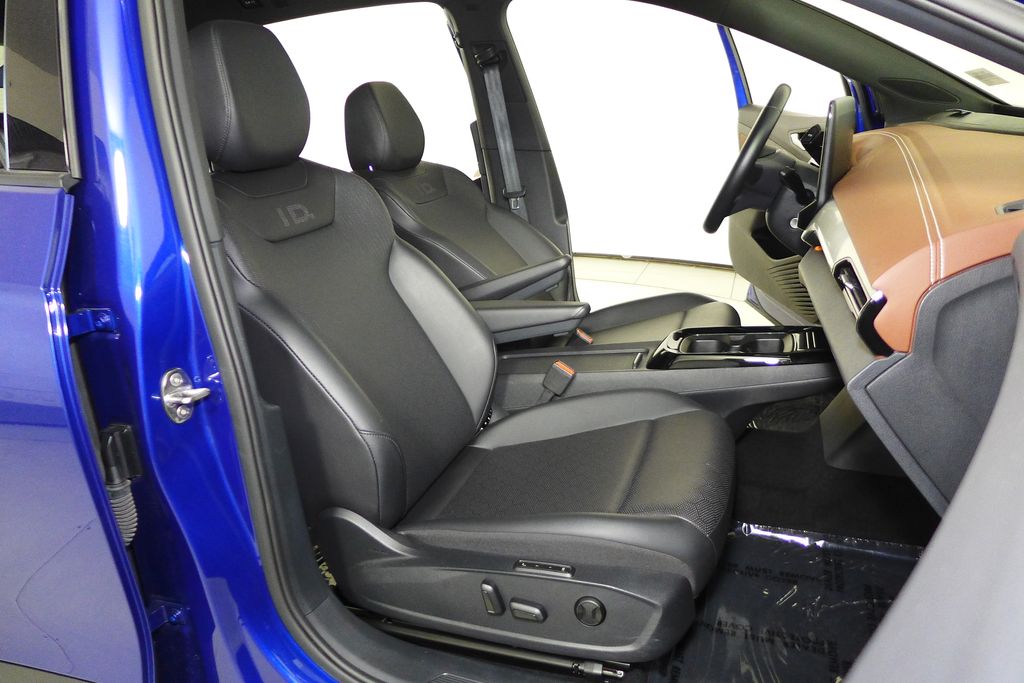 2021 Volkswagen ID.4 Pro S 19