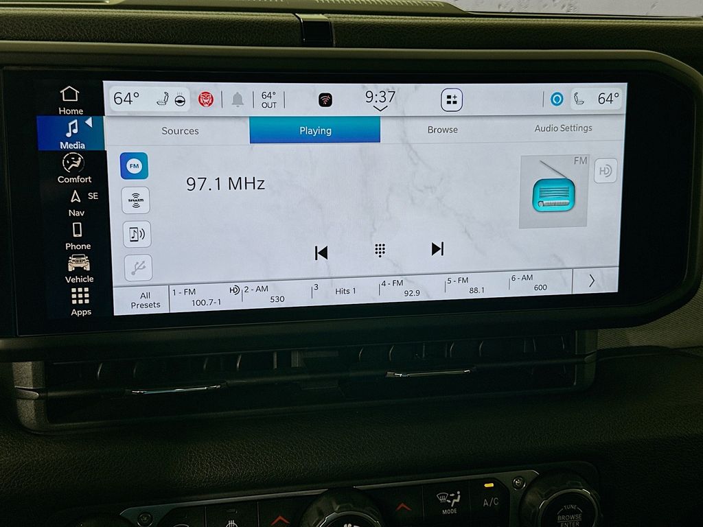 Thumbnail: 2024 Jeep Gladiator - 14