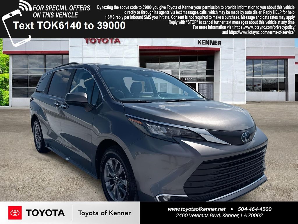 2024 Toyota Sienna XLE 7-Passenger FWD