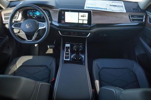 Thumbnail: 2026 Volkswagen Atlas - 9