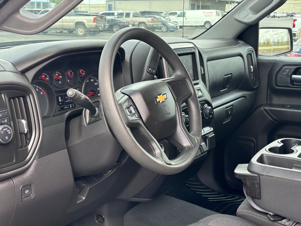 Used Car 2023 Chevrolet Silverado 1500  Custom For Sale Under $35,000 In Austin, Texas