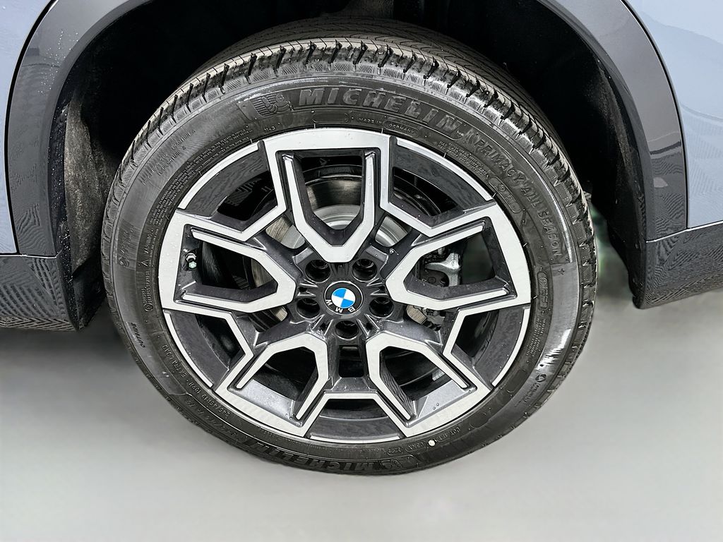 Thumbnail: 2026 BMW X1 - 23