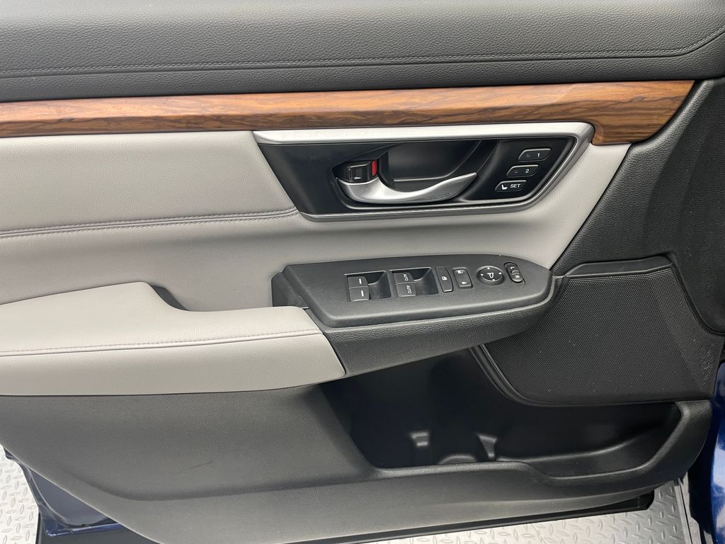 2020 Honda CR-V EX-L 9