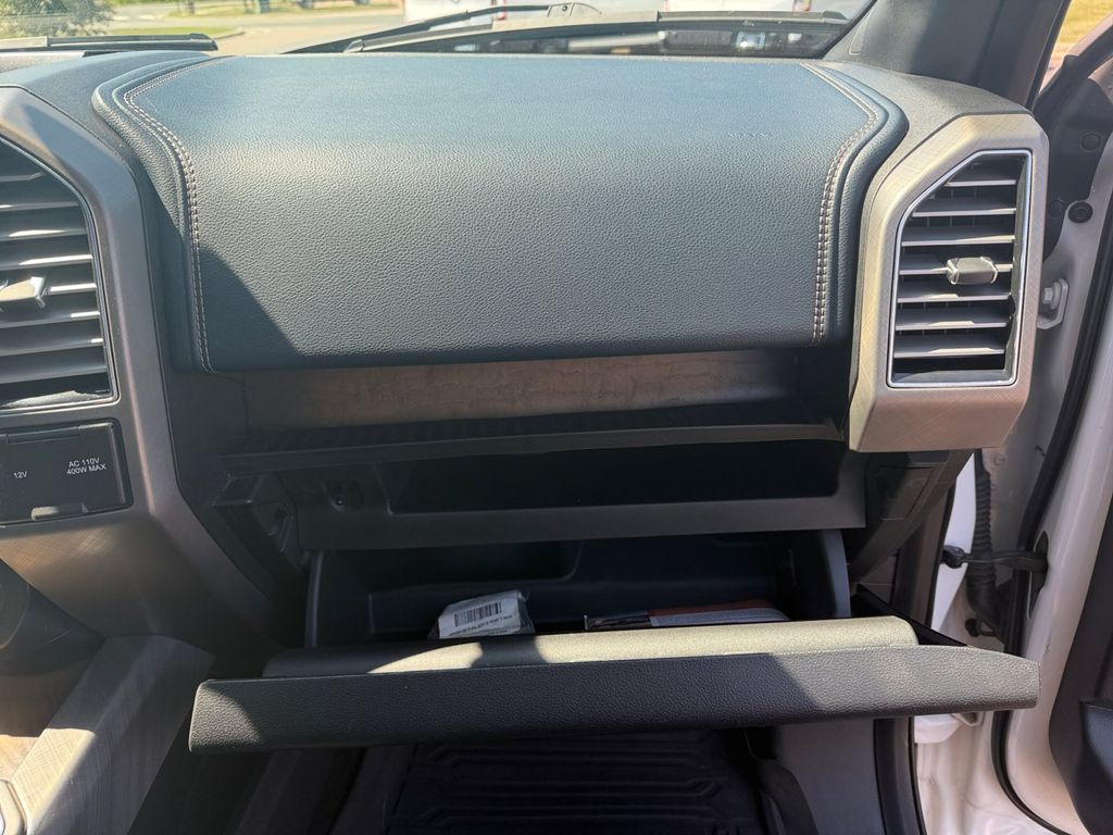 2018 White Ford F-150 4X4 Truck