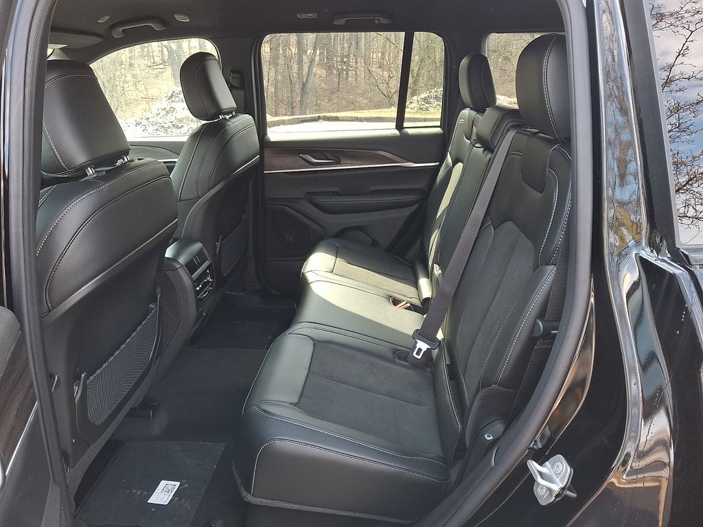 New 2026 Jeep Grand Cherokee SUV