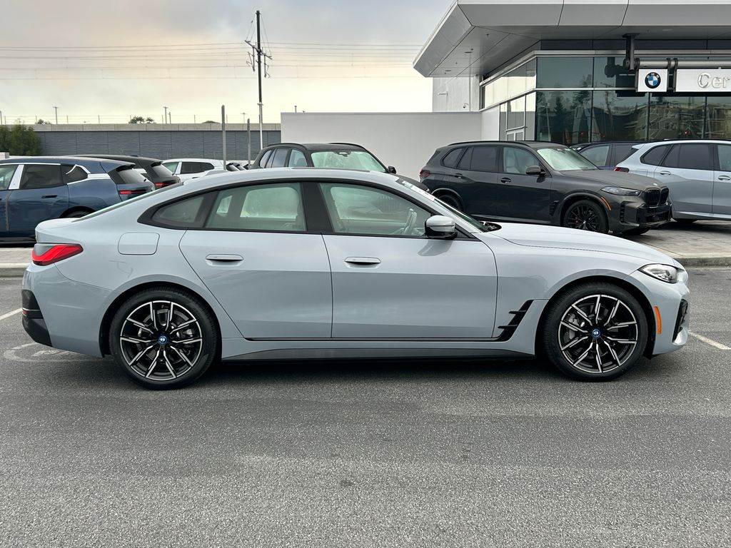 Thumbnail: 2023 BMW i4 - 6