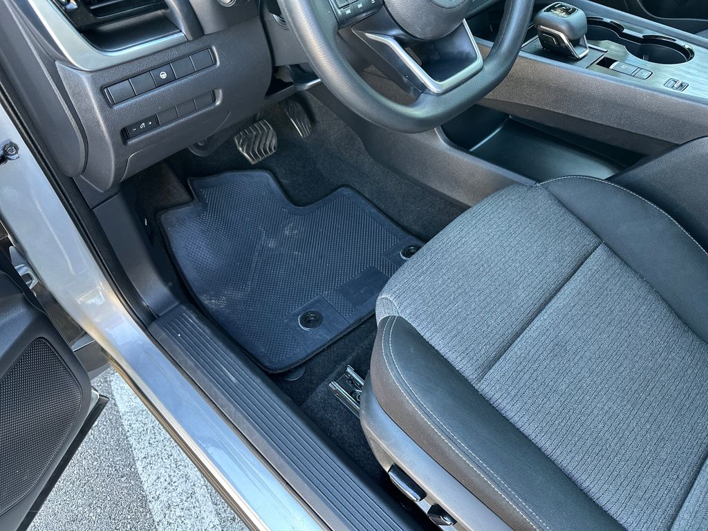 Used Car 2023 Nissan Rogue  Sv For Sale Under $25,000 In Austin, Texas
