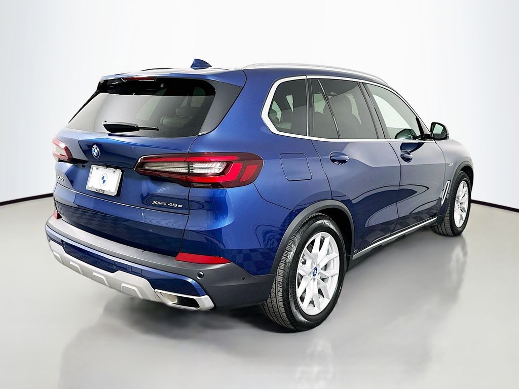 Thumbnail: 2023 BMW X5 - 5
