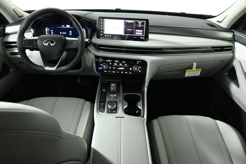 Thumbnail: 2026 INFINITI QX60 - 4