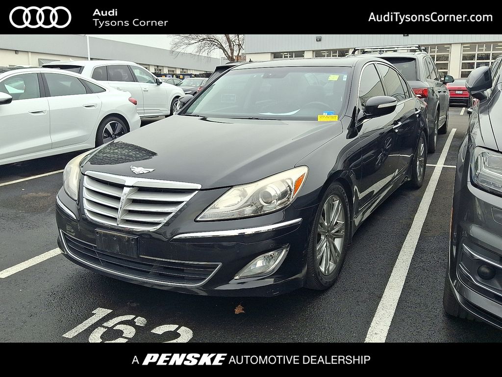 2012 Hyundai Genesis 3.8 RWD