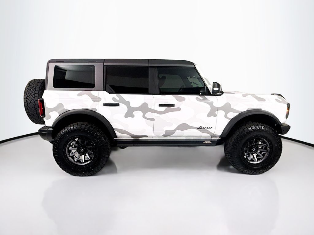 Thumbnail: 2021 Ford Bronco - 4