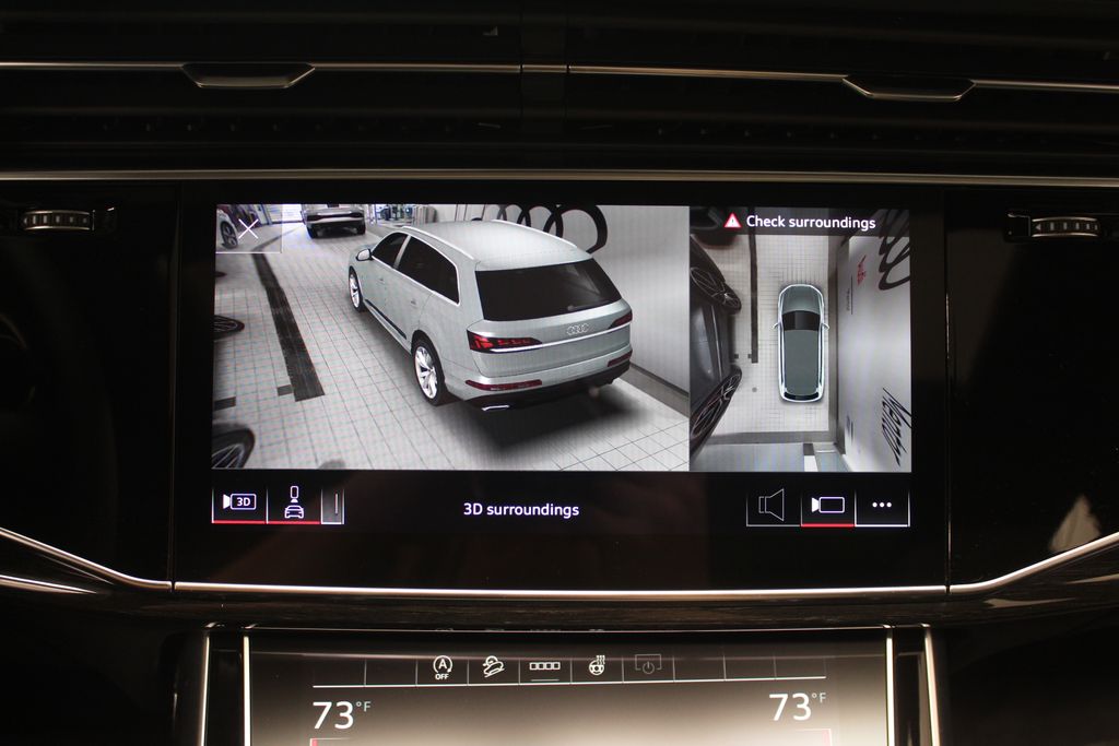 Thumbnail: 2026 Audi Q7 - 30