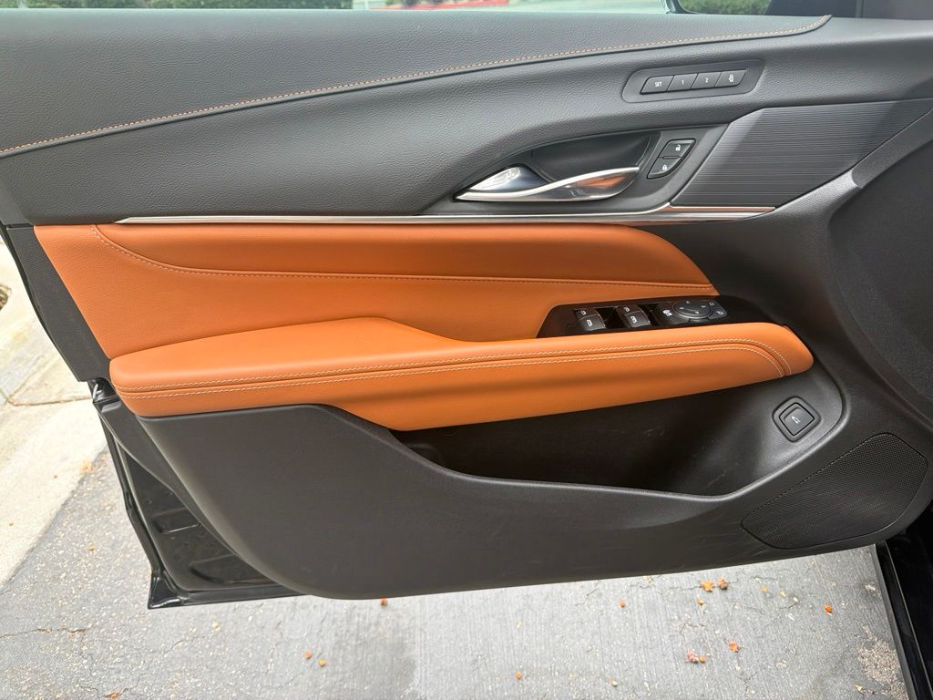 Used 2023 Black Cadillac Premium Luxury image 7