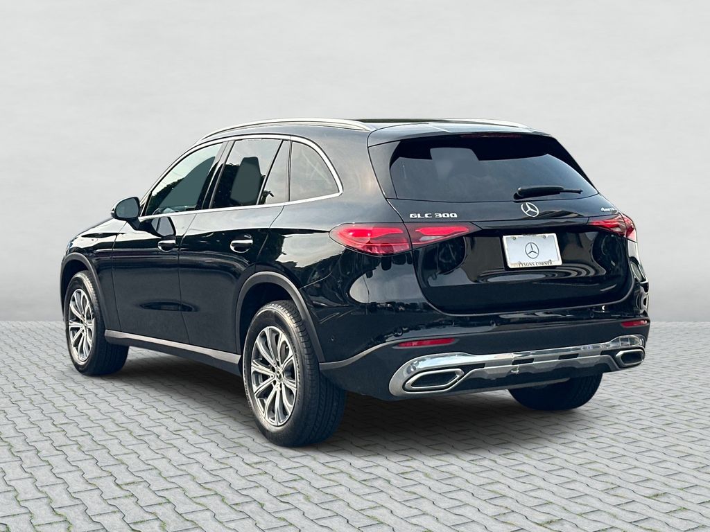 Thumbnail: 2026 Mercedes-Benz GLC - 7