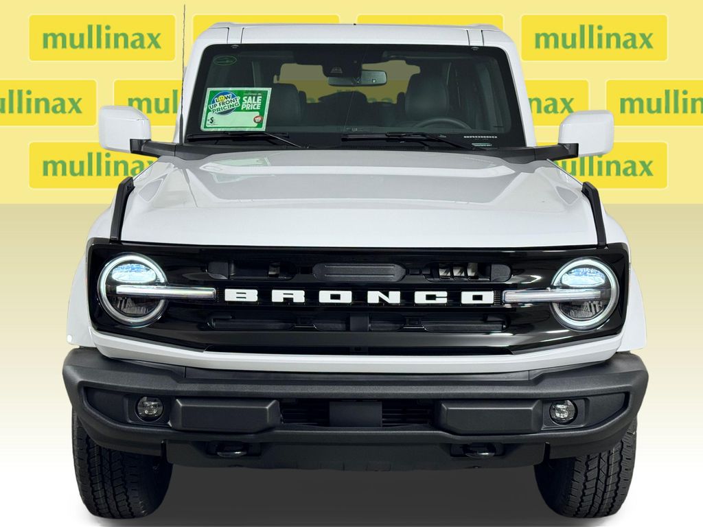 New 2026 White Ford Outer Banks image 17