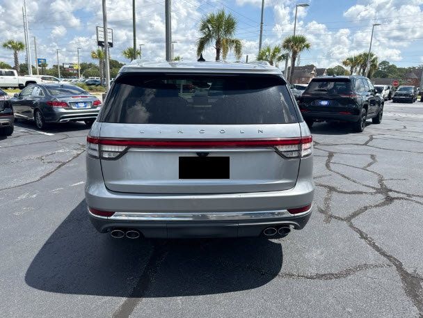 2023 Lincoln Aviator Standard