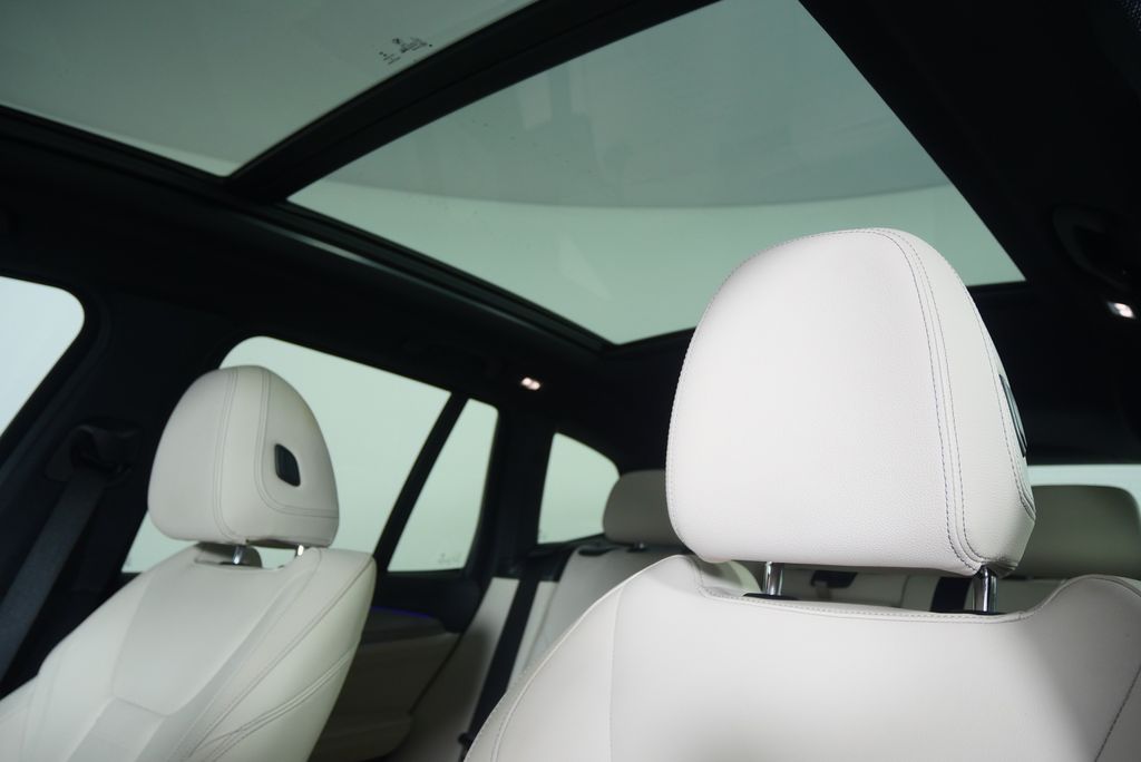 Thumbnail: 2020 BMW X3 - 12