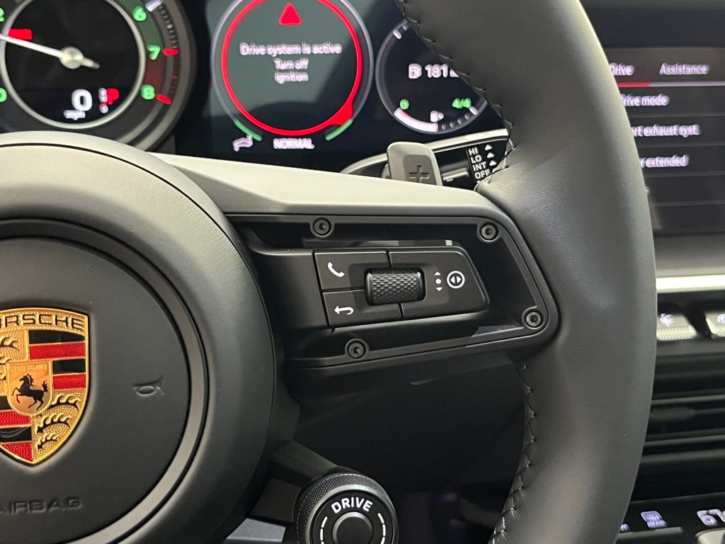Thumbnail: 2024 Porsche 911 - 14