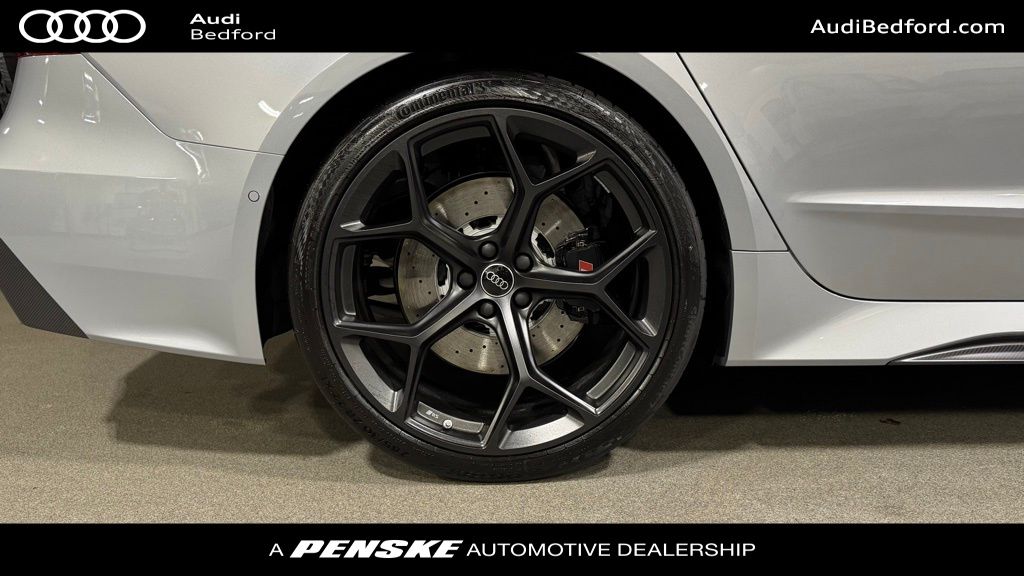 Thumbnail: 2025 Audi RS 7 - 8