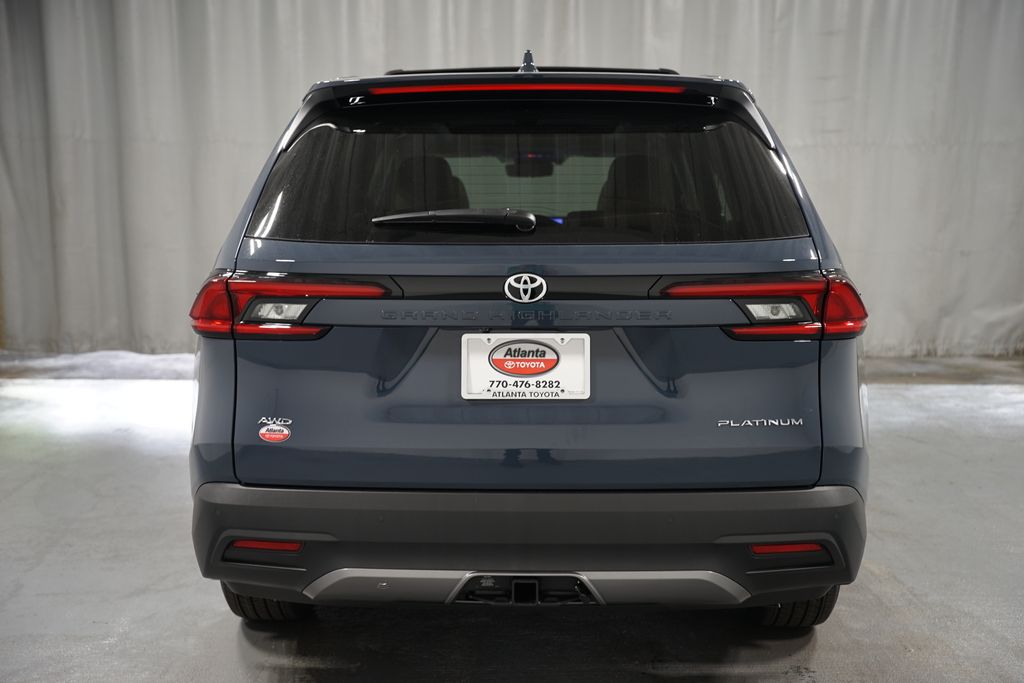 Thumbnail: 2025 Toyota Grand Highlander - 7