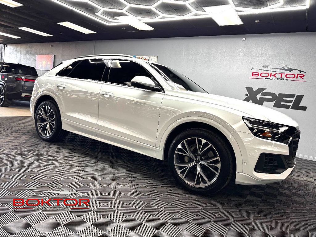 2021 Audi Q8 quattro Premium 55 TFSI