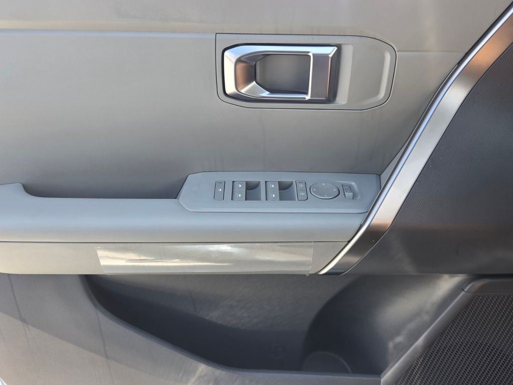 2027 Kia Seltos - $28,630