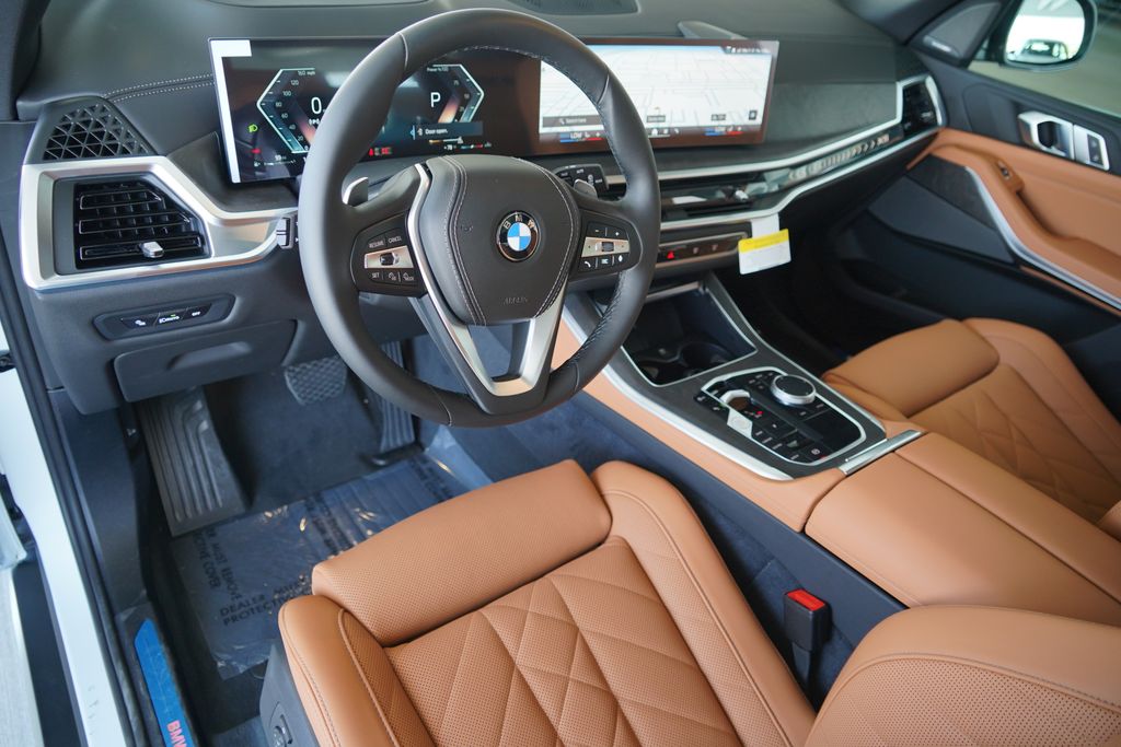 Thumbnail: 2026 BMW X5 - 12