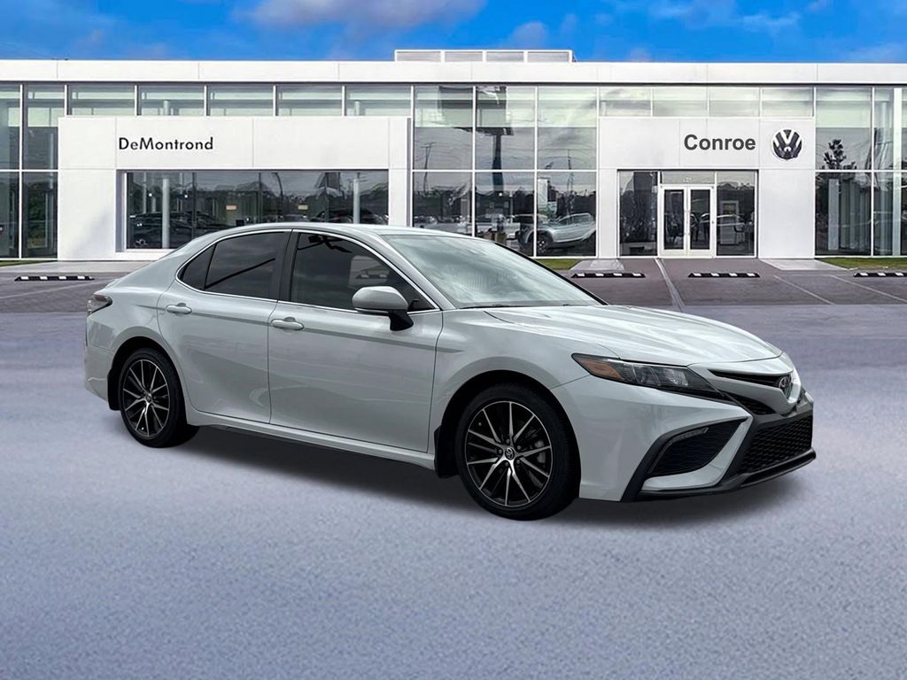 2024 Toyota Camry SE White at DeMontrond Gulf Freeway