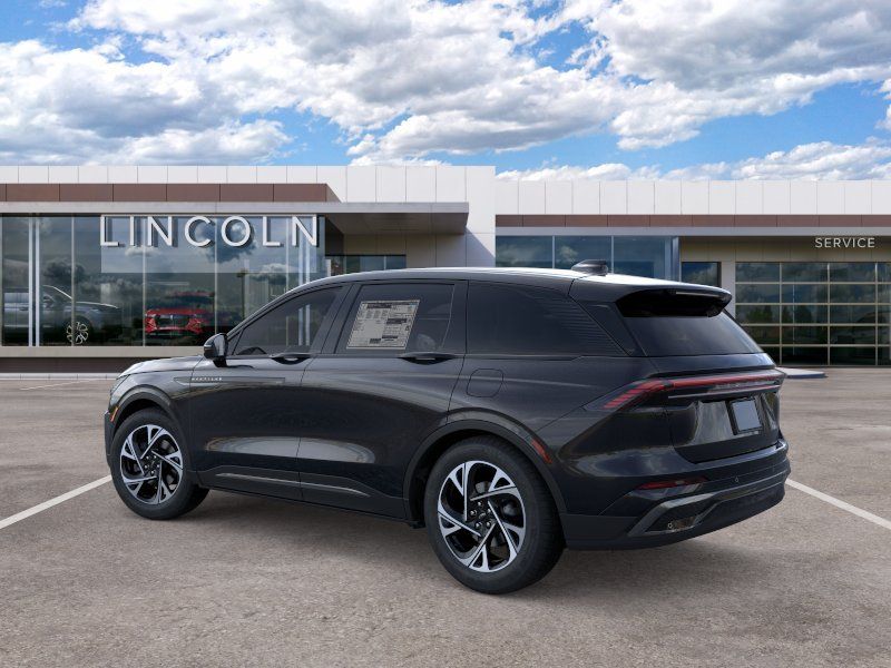 New 2026 Infinite Black Metallic Clearcoat Lincoln Premiere image 4