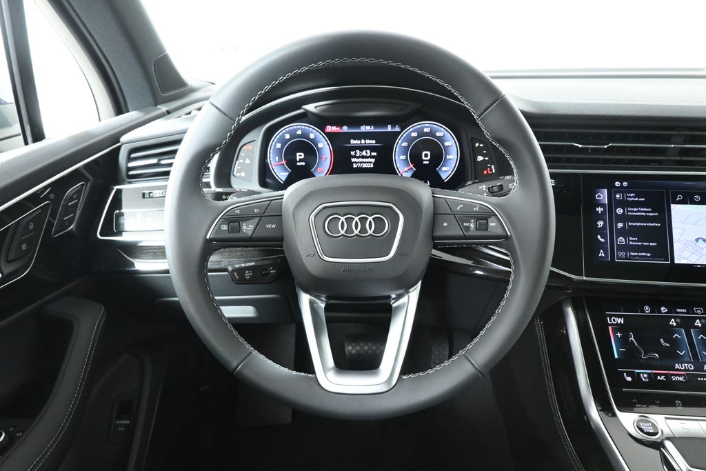 2025 Audi Q7  14
