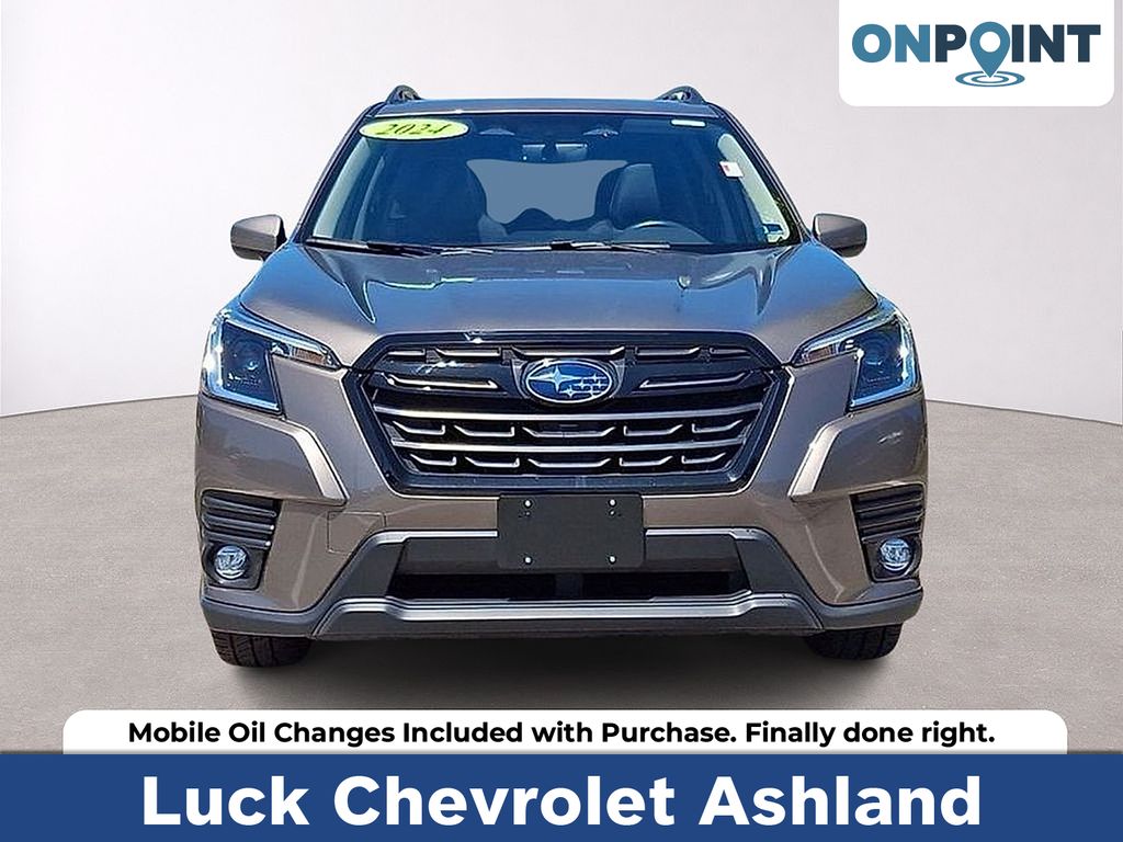  2024 Subaru Forester Premium Crossover AWD   