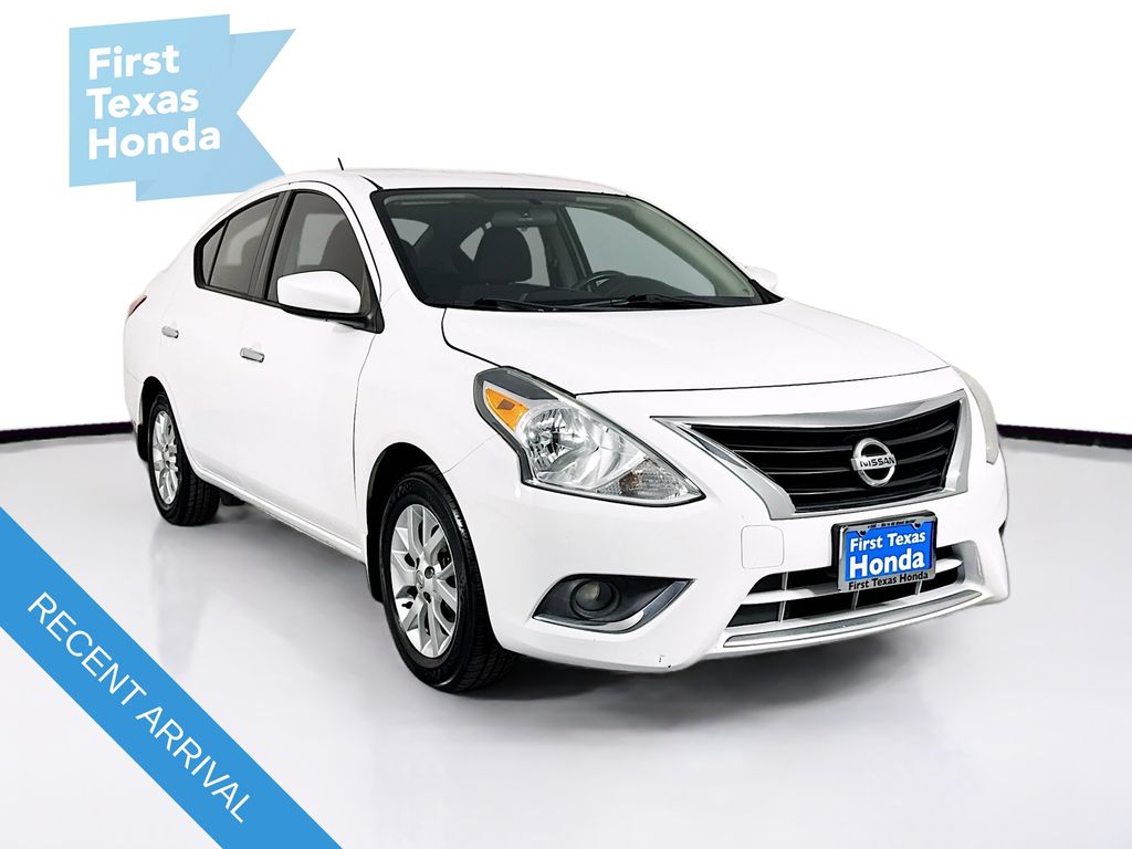 Used Car 2018 Nissan Versa  1.6 Sv For Sale Under $10,000 In Austin, Texas