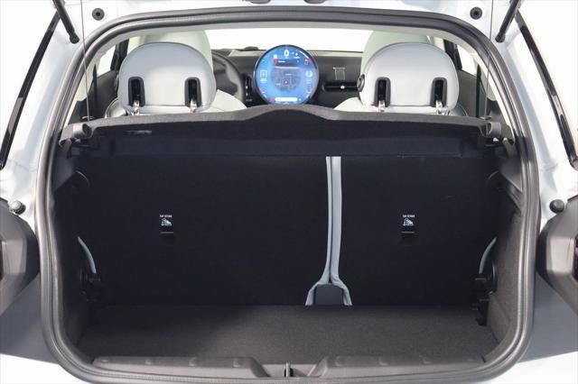 Thumbnail: 2026 MINI Cooper - 8