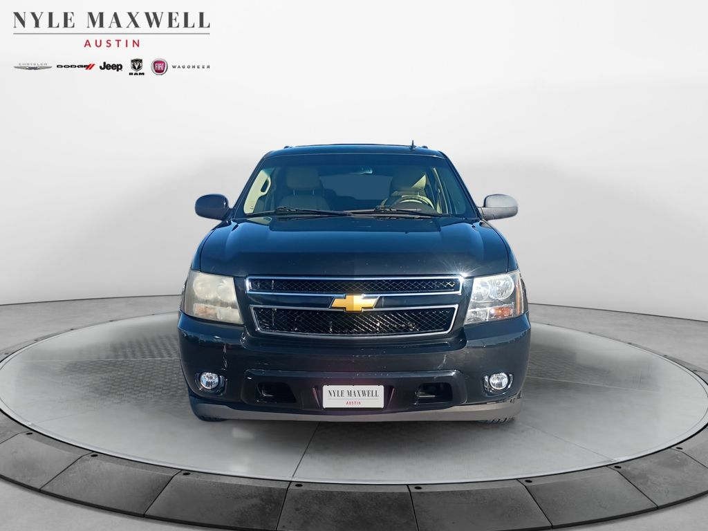 Used Car 2012 Chevrolet Suburban 1500  Lt For Sale Under $12,000 In Austin, Texas