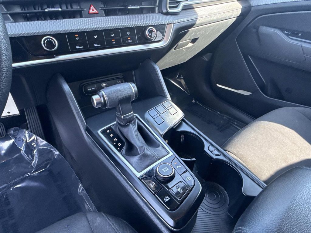 Used 2023 Black Kia LX image 20