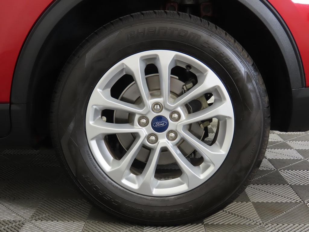 2021 Ford Escape SE 32