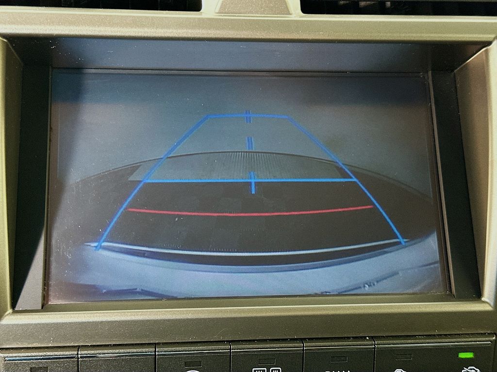 Thumbnail: 2014 Lexus GX - 13