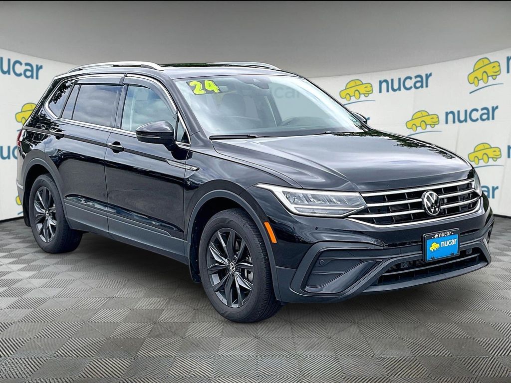 2024 Volkswagen Tiguan — photo 1