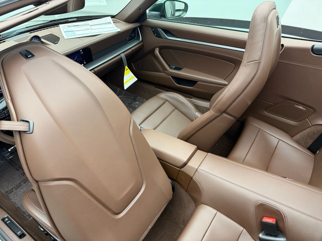 Thumbnail: 2026 Porsche 911 - 22