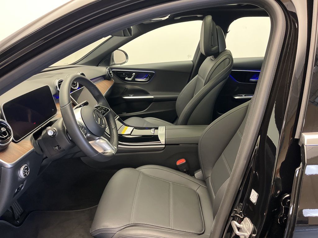 Thumbnail: 2025 Mercedes-Benz C-Class - 12