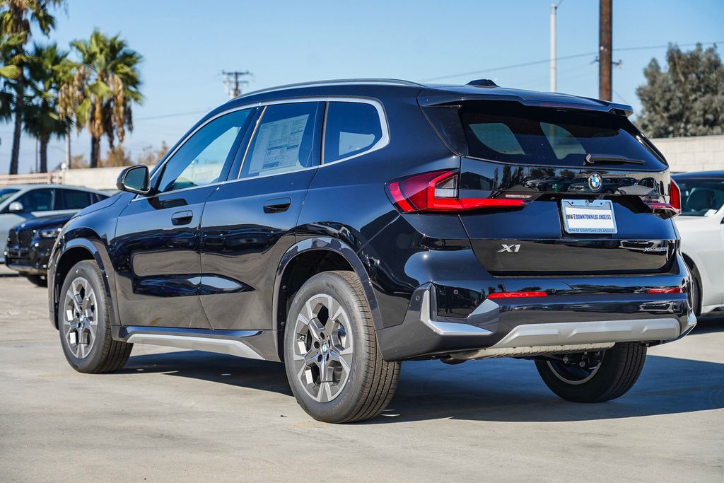 2025 BMW X1 xDrive28i 6